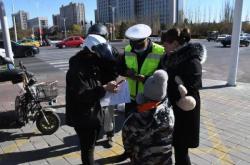 赤峰暖心到家超市电话地址查询