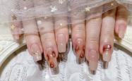 赤峰小苑美甲美睫电话号码