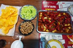 赤峰阿杰小龙虾店电话号码