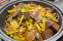 赤峰探店干锅鸭头店电话号码