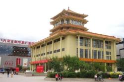赤峰仿真绿雕生产商电话号码