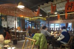 赤峰诸葛烤串店电话号码多少