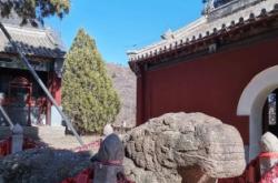 赤峰市新盖寺院地址电话号码