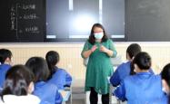 赤峰实验中学老师电话是多少号