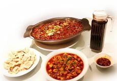 赤峰喝酒套餐团购电话号码查询-第1张图片