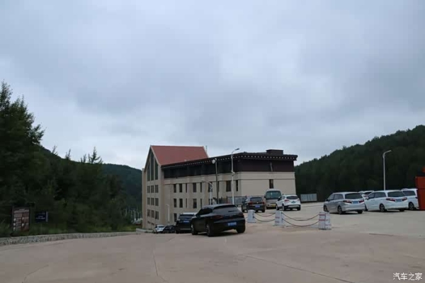 赤峰领克经销商电话地址查询-第1张图片