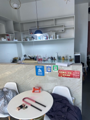 赤峰洗鞋店-第1张图片