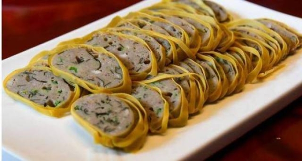 赤峰美食小静姐是谁呀电话多少-第1张图片