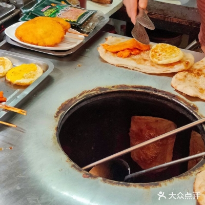 赤峰五香烧饼油酥店电话号码-第1张图片