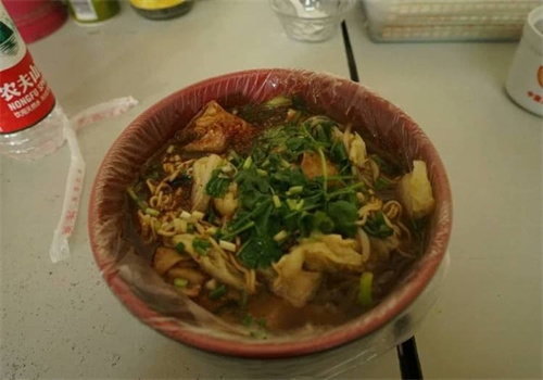 赤峰郑记老式麻辣烫电话号码-第1张图片