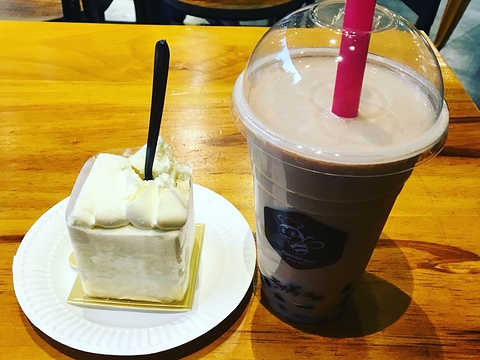 慢城蛋糕赤峰道店电话地址是多少-第1张图片