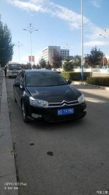 赤峰胖哥理发店地址电话号码-第1张图片