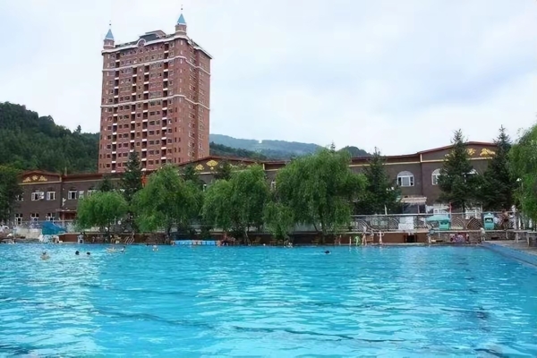 赤峰市温泉度假村电话号码-第1张图片