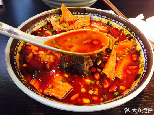 赤峰尹营子牛肉店电话号码-第1张图片