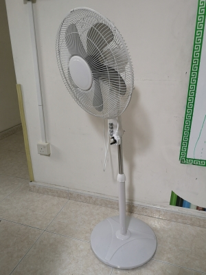赤峰卖电视柜电话号码多少-第1张图片