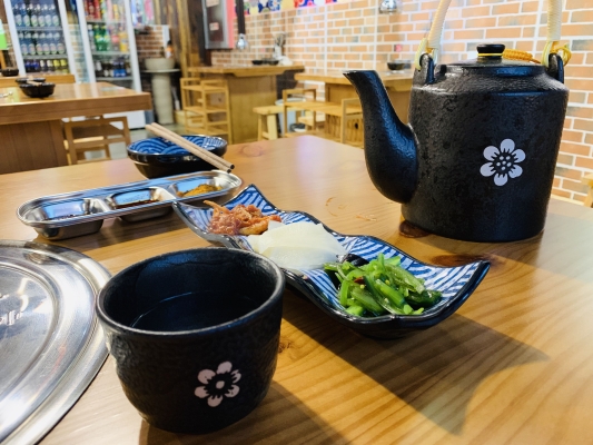 赤峰鸿泽炸串店地址电话号码-第1张图片