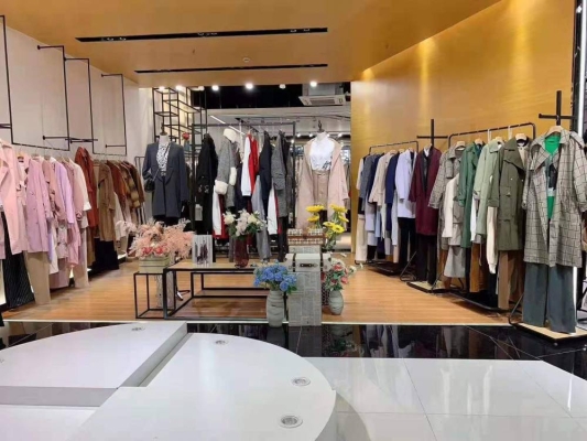 赤峰牌子折扣店电话号码查询-第1张图片