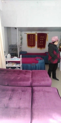 赤峰华兴名品五楼电话号码查询-第1张图片