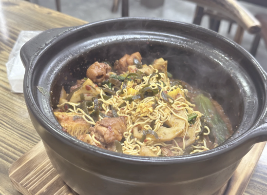 赤峰老饭店-第1张图片