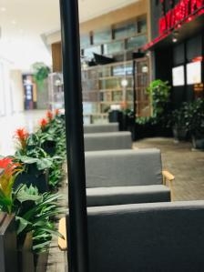 赤峰红姐卖花店电话号码多少-第1张图片