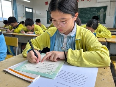 赤峰职业体校官网电话是多少号-第1张图片