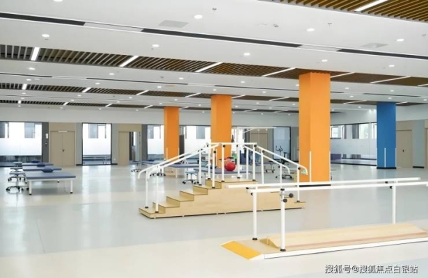 赤峰人民公仆医院电话是多少号-第1张图片