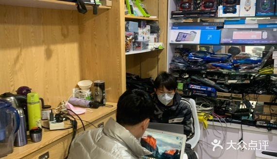 赤峰实体家电批发市场电话号码-第1张图片