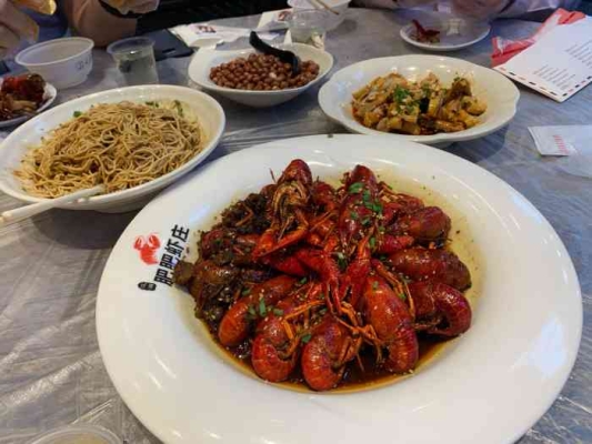 赤峰市油焖大虾店电话号码-第1张图片