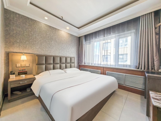赤峰乌鸦专卖店电话多少号-第1张图片