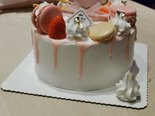 赤峰酒桶蛋糕店电话多少号-第1张图片