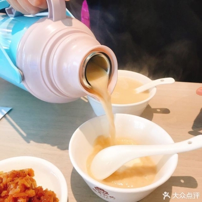 赤峰斯琴阿妈桥北店电话号码-第1张图片