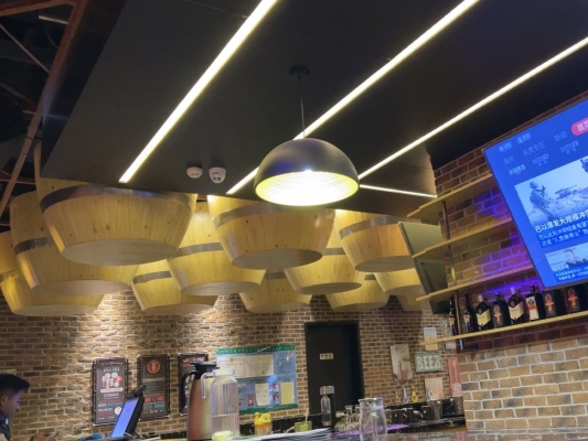 赤峰云顶精酿酒店电话多少号-第1张图片