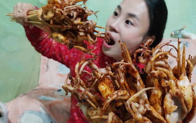 赤峰冷库鱿鱼批发电话多少号-第1张图片
