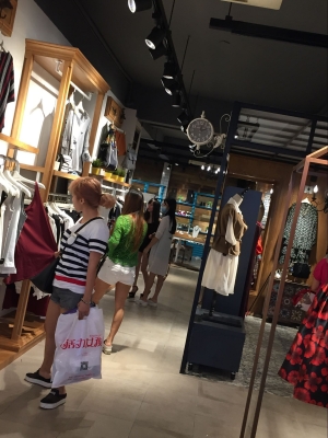 赤峰肚皮舞服装店电话号码-第1张图片