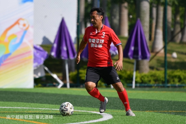 赤峰小白兔教练电话多少号-第1张图片