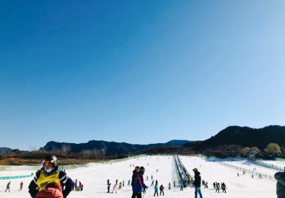 赤峰市南山滑雪场电话号码-第1张图片